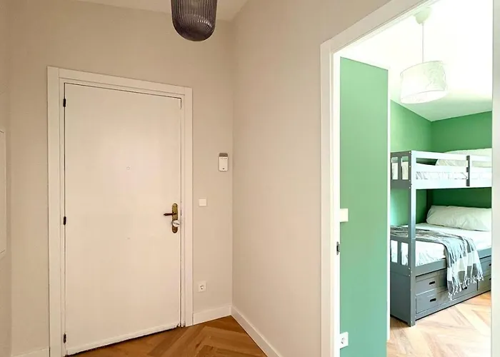 Pool And Private Access 빌라