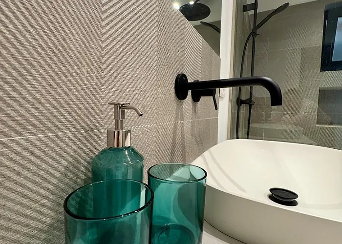 Pool And Private Access 또사데마르