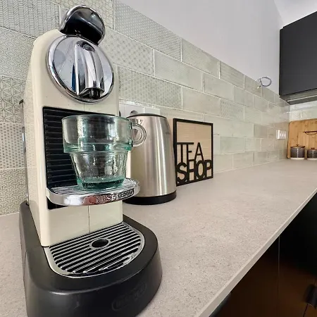 Pool And Private Access *