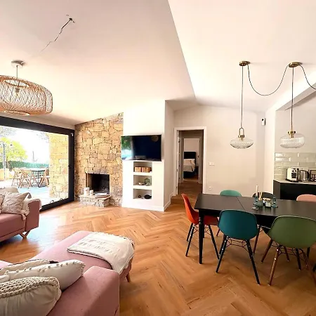 Pool And Private Access Villa Tossa de Mar