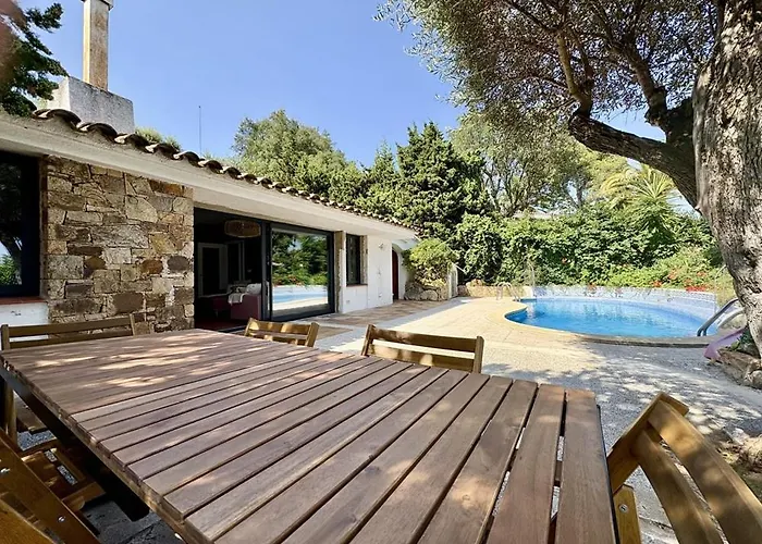 Villa Pool And Private Access