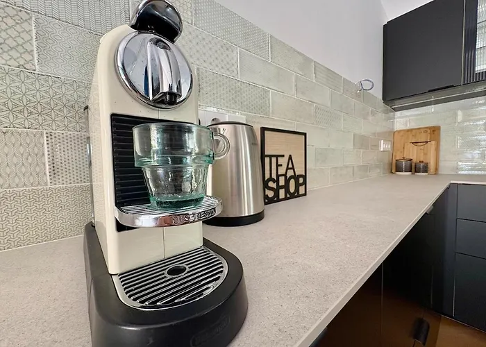 Pool And Private Access *