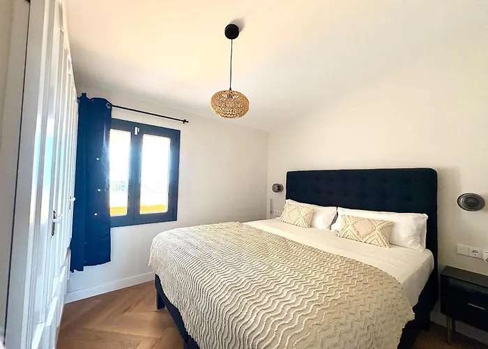 Pool And Private Access Tossa de Mar